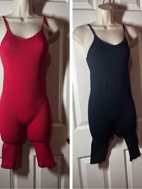 Ribbed Spaghetti-Strap Romper in Red and Black